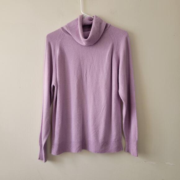 Vintage Designer's Original Lavender Turtleneck Sweater - Picture 1 of 5